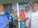 মহম্মদপুরে কৃষকদের মাঝে গ্রীষ্মকালীন পেঁয়াজবীজ ও সার বিতরণ