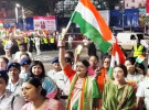 কলকাতার রাজপথে মিছিলে স্লোগান দিয়ে তোপের মুখে জয়া আহসান