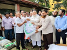 ঈশ্বরদীতে ২৭০০ কৃষক পেলেন বিনামূল্যে সার-বীজ