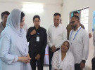 বিনামূল্যে বস্তিবাসীর চক্ষু চিকিৎসা, উদ্বোধন করলেন ডা. জুবাইদা