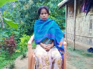 স্তন ক্যানসারে ধুঁকছেন দুই সন্তানের জননী সামাথুই মারমা