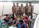 সুন্দরবনের অভয়ারণ্যে মাছ ধরার অপরাধে ৭ জেলে আটক, নৌকা-জাল জব্দ