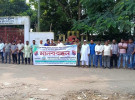 স্কুলের ১৭ ল্যাপটপ চুরির প্রতিবাদ ও উদ্ধারের প্রতিবাদে মানববন্ধন