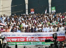 ‘ভুল পথে হাঁটবেন না’