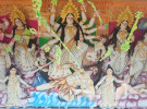 ৩৫ হাজার মুক্তায় নান্দনিক ‌‘দুর্গা’ দর্শনার্থীদের বিশেষ আকর্ষণ 