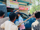 গোপালগঞ্জে যুবলীগ-ছাত্রলীগের মিছিল থেকে পুলিশের ওপর হামলা গাড়ি ভাঙচুর 