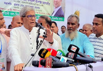 ‘এ সরকারের পেছনে জনগণ নেই, তাই তারা জনগণের কষ্ট বোঝেনা’