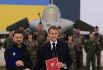 ইউক্রেনকে ১০০টি রাফাল যুদ্ধবিমান দেবে ফ্রান্স