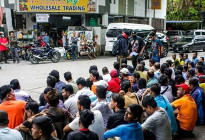 মালয়েশিয়ায় সাঁড়াশি অভিযানে ১৭৪ বাংলাদেশি আটক 