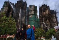 হংকংয়ে ভয়াবহ অগ্নিকাণ্ড, নিহত বেড়ে ১২৮