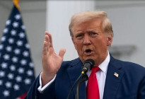 আরও ৩০ দেশের নাগরিকদের ওপর নিষেধাজ্ঞা দিচ্ছে যুক্তরাষ্ট্র