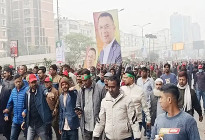 ‘লিডার আসছে’ স্লোগানে মুখর ঢাকার রাজপথ