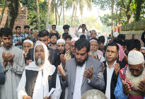 অনুমতি না পেয়ে গেটে দাঁড়িয়ে শেখ মুজিবের কবর জিয়ারত স্বতন্ত্র প্রার্থীর