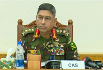 ‘নতুন সরকারের নির্দেশনা পেলে ব্যারাকে ফিরবে সেনাবাহিনী’