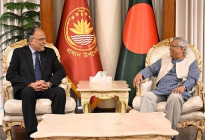 প্রধান উপদেষ্টার সঙ্গে পাকিস্তানের পরিকল্পনামন্ত্রীর সাক্ষাৎ