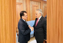 পররাষ্ট্রমন্ত্রী খলিলুরের সঙ্গে পাকিস্তানের পররাষ্ট্রমন্ত্রীর বৈঠক