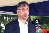 ‘পুলিশকে আগের পোশাকে ফেরাতে কাজ করছে সরকার’