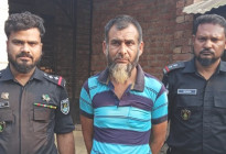 তেল না পেয়ে পাম্প ম্যানেজারকে ট্রাকচাপা দিয়ে হত্যা, চালক আটক