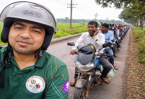 পেশাজীবীরা চরম বিপাকে, অগ্রাধিকার ভিত্তিতে তেল সরবরাহের দাবি