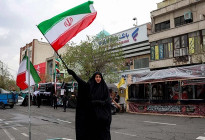 যুদ্ধে ‘ঐতিহাসিক বিজয়’ অর্জনের দাবি ইরানের