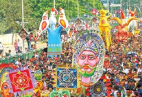 উৎসব-অর্থনীতি: প্রান্তিক কুটির শিল্প ও ক্ষুদ্র উদ্যোক্তার ক্ষমতায়ন