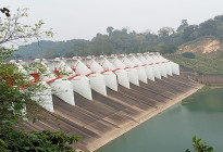 কাপ্তাই হ্রদে পানির তীব্র সংকটে বন্ধ ৩ ইউনিট, বিঘ্নিত নৌ-যোগাযোগ