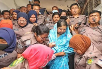 সাবেক স্পিকার শিরীন শারমিন কারামুক্ত