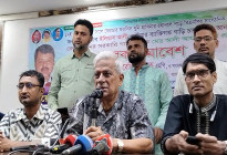 ‘গণতন্ত্র ও জনগণের অধিকার রক্ষায় বিএনপি কাজ করছে’