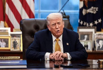 ‘হামলা চালিয়ে ইরান যুদ্ধ থেকে সরানো যাবে না’