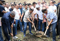 বাবার খনন করা খাল পুনঃখনন করলেন প্রধানমন্ত্রী