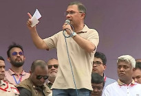 এবার নারীদের ‘এলপিজি কার্ড’ দেওয়ার ঘোষণা প্রধানমন্ত্রীর