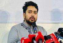 ‘সাথে থাকলে সঙ্গী না থাকলে জঙ্গি’