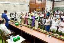 শপথ নিলেন সংরক্ষিত নারী আসনের ৪৯ এমপি