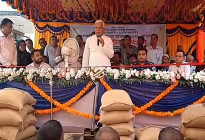 ‘সরকার কৃষকদের ন্যায্যমূল্য নিশ্চিত করছে’