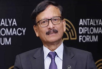 ‘তিনবার পদত্যাগের সিদ্ধান্ত নিয়েছিলাম’