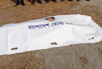মুন্সীগঞ্জের মহাসড়কে নারীর ছিন্নভিন্ন মরদেহ, পদ্মা নদীতে যুবকের গলিত লাশ