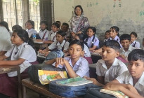 নড়াইলে ২৮০টি প্রাথমিক বিদ্যালয় চলছে ভারপ্রাপ্ত প্রধান শিক্ষক দিয়ে