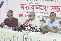 ‘উচ্ছৃঙ্খল কথাবার্তা বলে রাজনীতিতে টেকা যায় না’