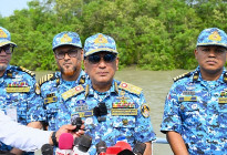 সুন্দরবনে দস্যুতা দমন, মাদক ও মানবপাচার রোধে উপকূলে কঠোর অবস্থানে কোস্ট গার্ড