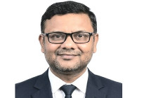 শিক্ষায় কারিকুলাম বারবার পরিবর্তন গুরুত্বকে দূরে ঠেলে দেয়