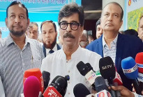 ‘দেশে বর্তমানে সারের কোনো ঘাটতি নেই’