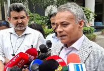 ‘ঢাকার নৌপথে আবারও ওয়াটার বাস চালু করা হবে’