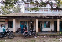 সোনাতলায় ভারপ্রাপ্ত প্রধান শিক্ষক দিয়ে চলছে ৯ শিক্ষা প্রতিষ্ঠান