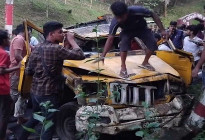 রাঙামাটিতে পিকআপ উল্টে নিহত ৪