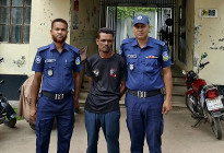 ঈশ্বরগঞ্জে মেয়েকে ধর্ষণের অভিযোগে বাবা গ্রেফতার