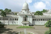 হামে শিশু মৃত্যু, ড. ইউনূসসহ ছয়জনের বিরুদ্ধে ক্ষতিপূরণে রুল