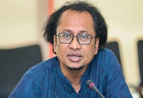 ‘হাসিনাকে ফিরিয়ে আনতে অনড় সরকার, ভারতের কাছে প্রত্যাশা মুখ বন্ধ রাখা’