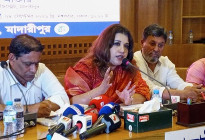 ‘দেশে ফিরলেই গ্রেপ্তার হবেন শেখ হাসিনা’