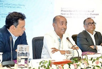 ‘বাক্‌স্বাধীনতা চাই, চরিত্রহনন ও ইয়েলো জার্নালিজম নিয়ন্ত্রণও জরুরি’