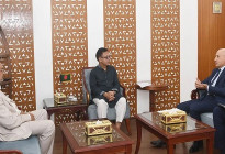 ইতালির বিনিয়োগে চামড়া খাতে সহযোগিতা বাড়াতে আলোচনা